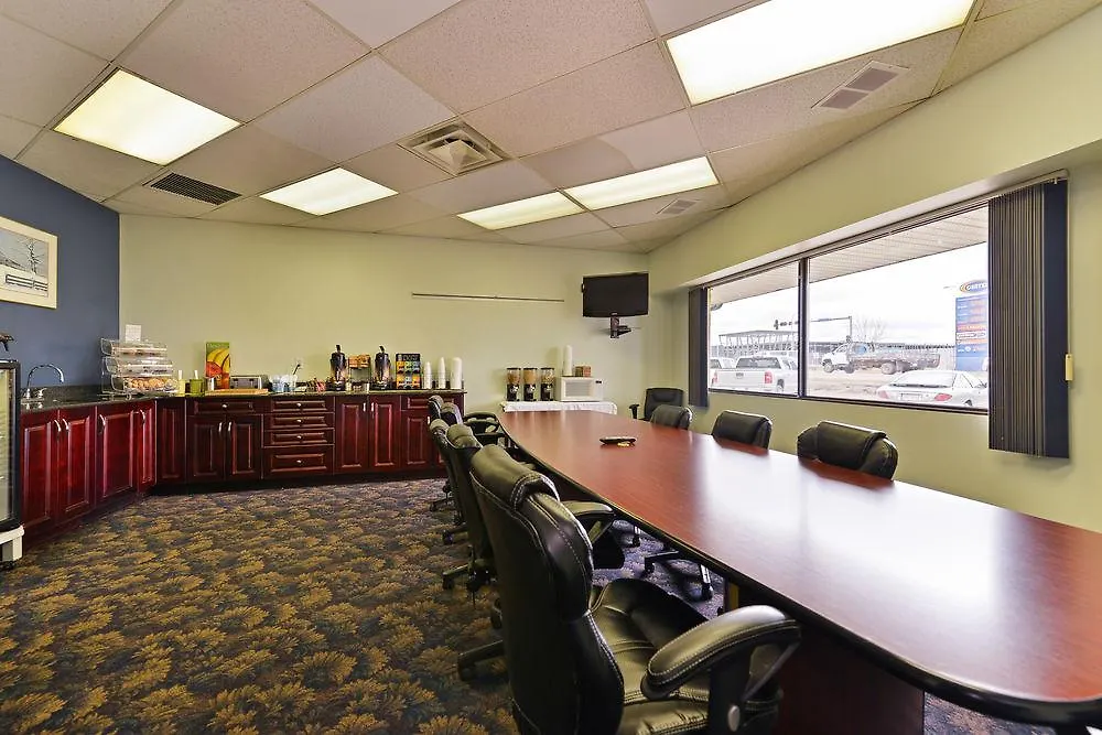 ***  Ramada By Wyndham Nisku Edmonton Airport Hotel Canada