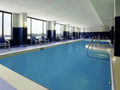Ramada By Wyndham Nisku Edmonton Airport Hotel