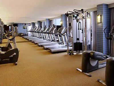 Ramada By Wyndham Nisku Edmonton Airport Hotel
