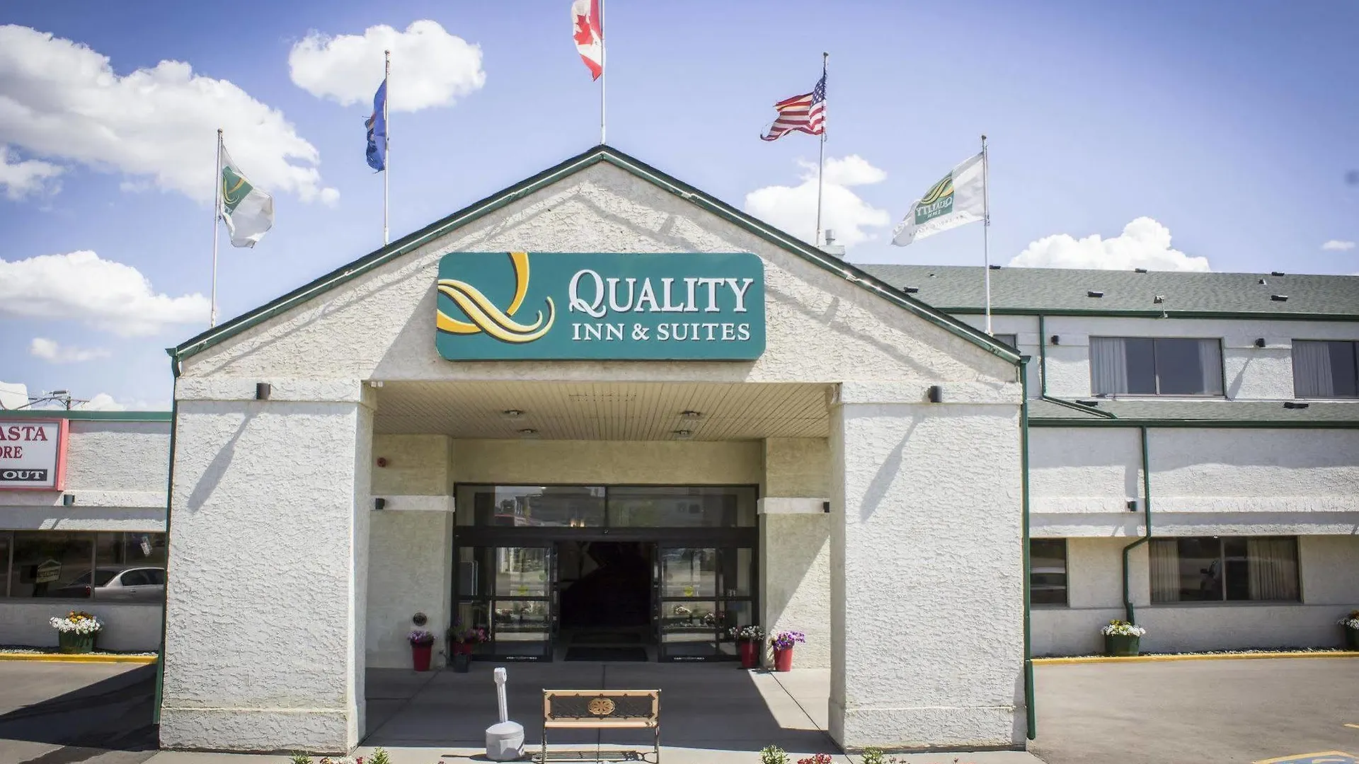 ***  Ramada By Wyndham Nisku Edmonton Airport Hotel Canada