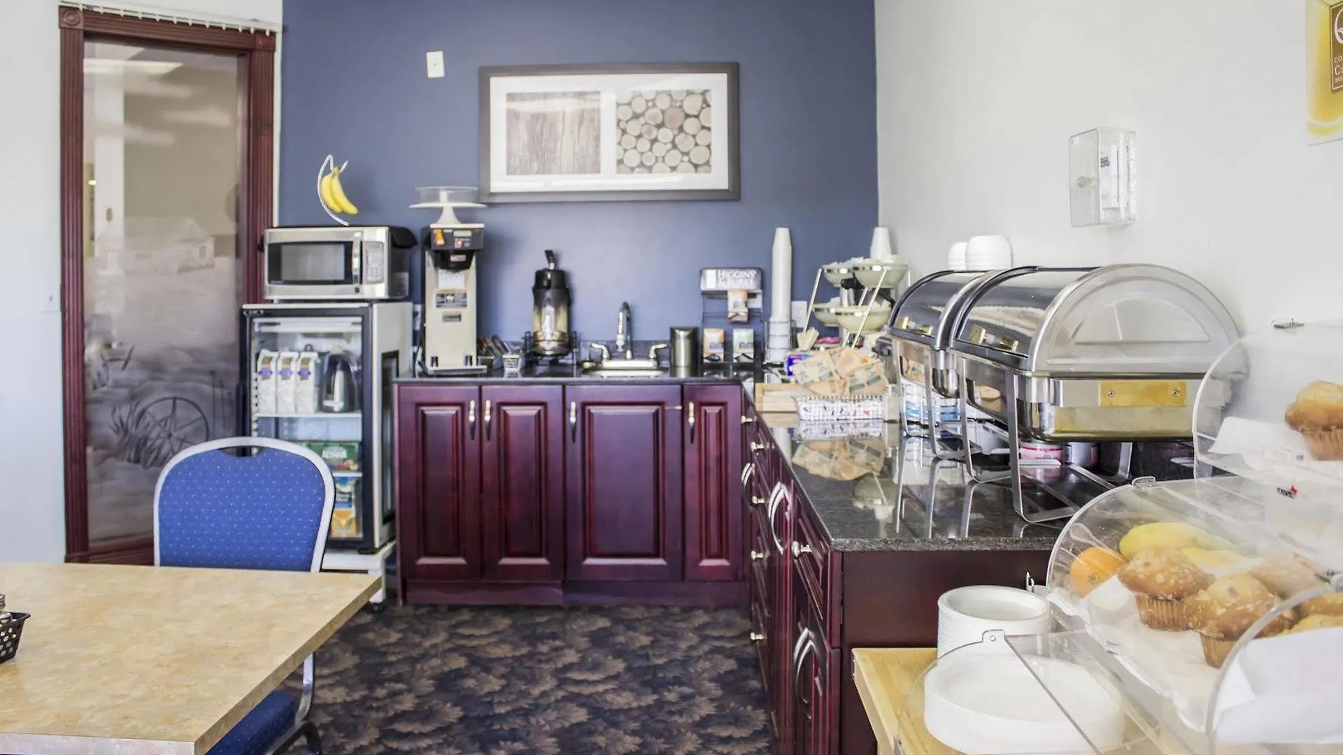 Ramada By Wyndham Nisku Edmonton Airport Hotel