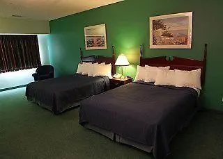 Ramada By Wyndham Nisku Edmonton Airport Hotel