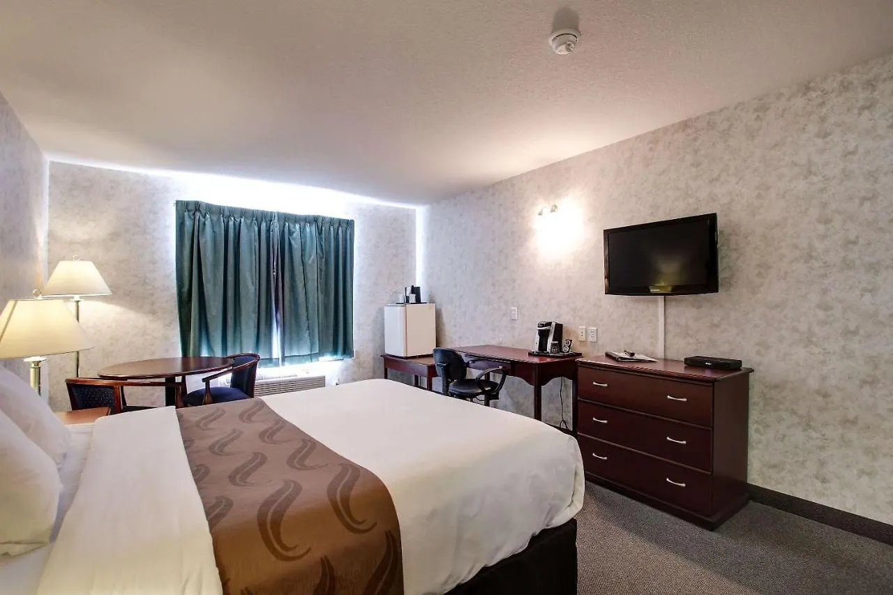 ***  Ramada By Wyndham Nisku Edmonton Airport Hotel Canada